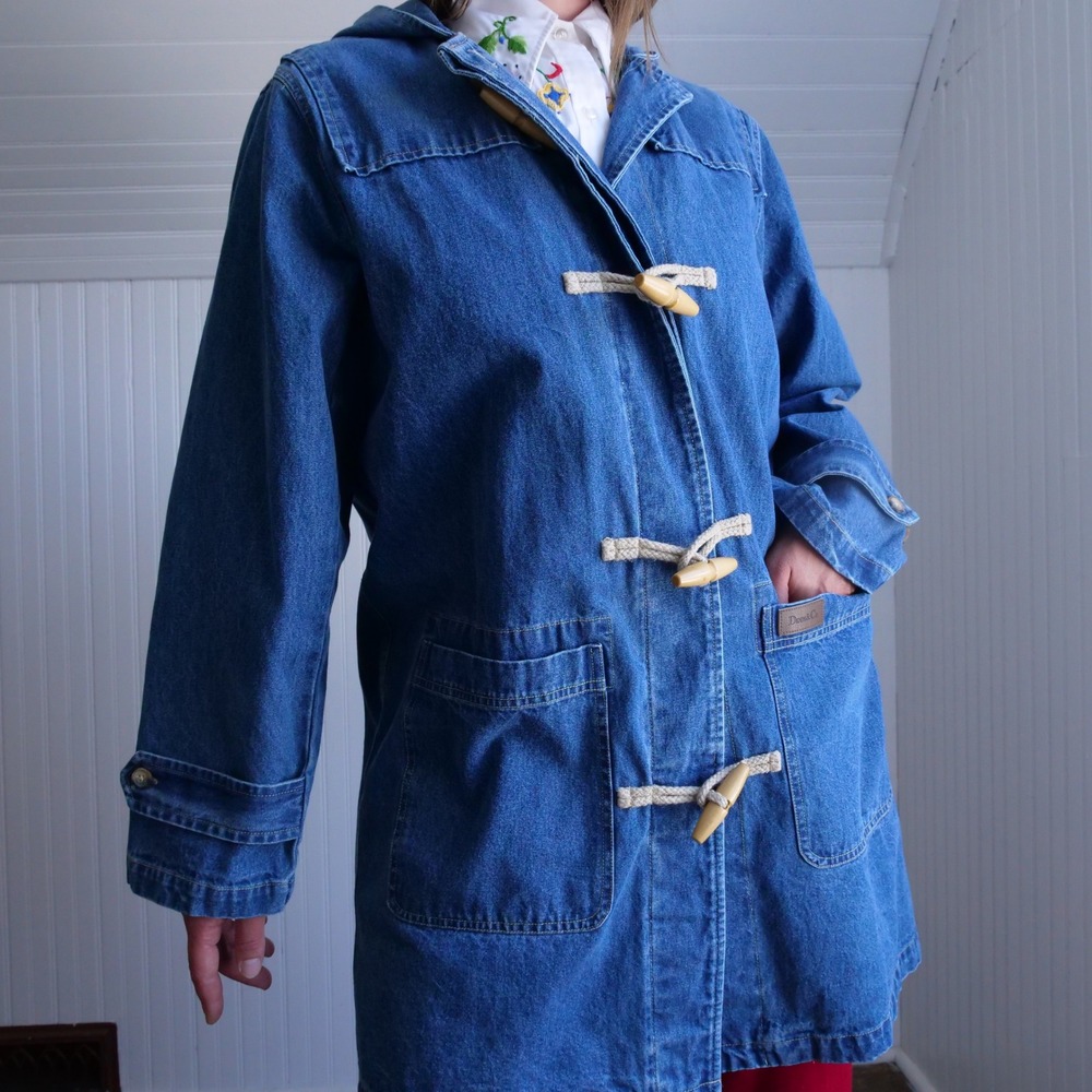 Great vintage 90s Denim & Co blanket line toggle clasp hooded denim chore coat